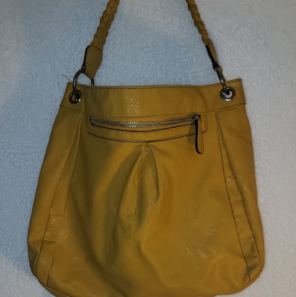 Bueno Purse